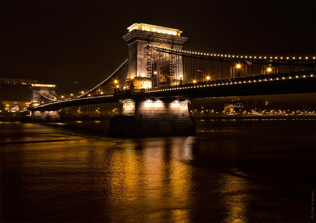 Сечени цепной подвесной мост Будапешт
