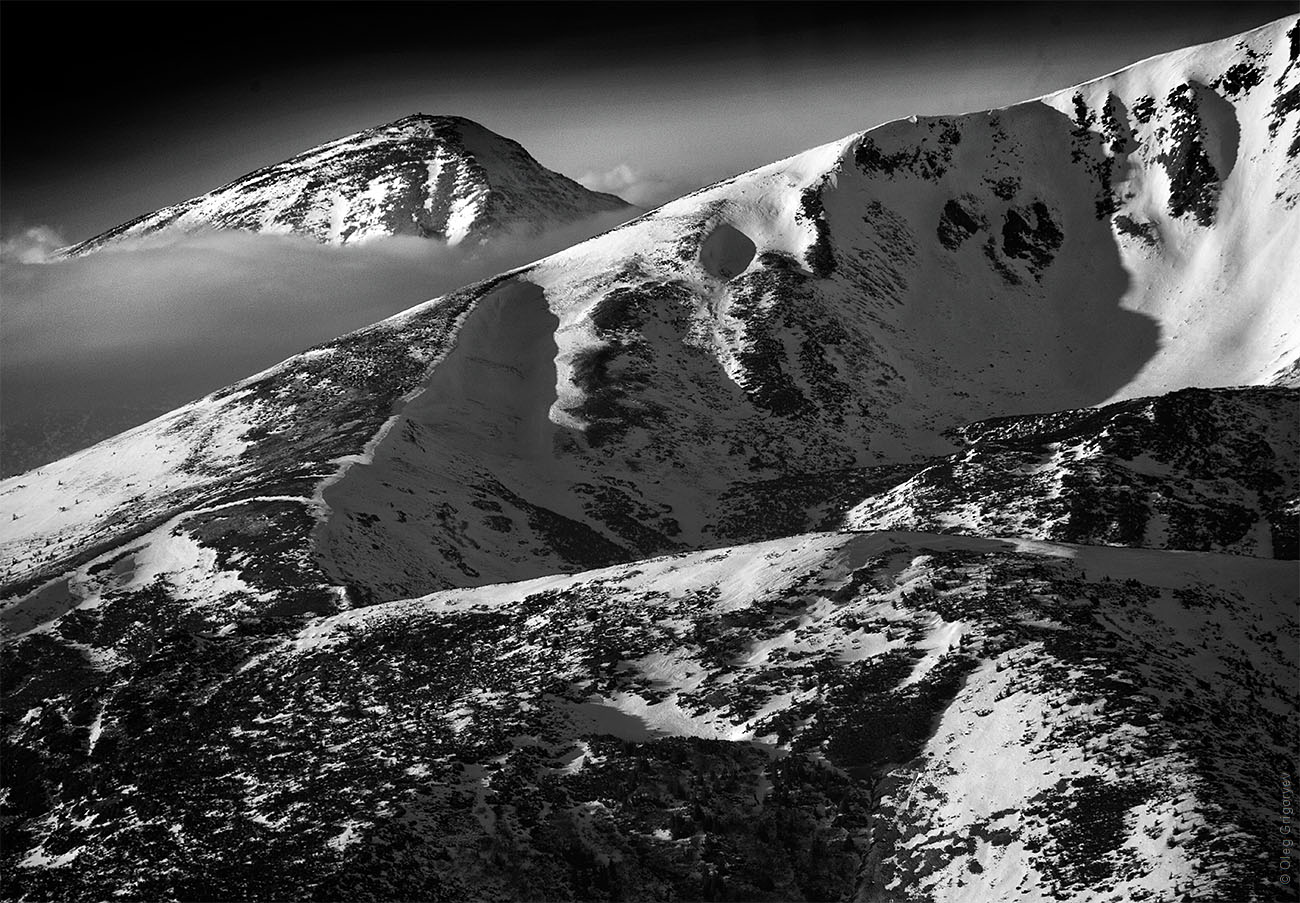 Chornogora ridge mount Brebeneskul