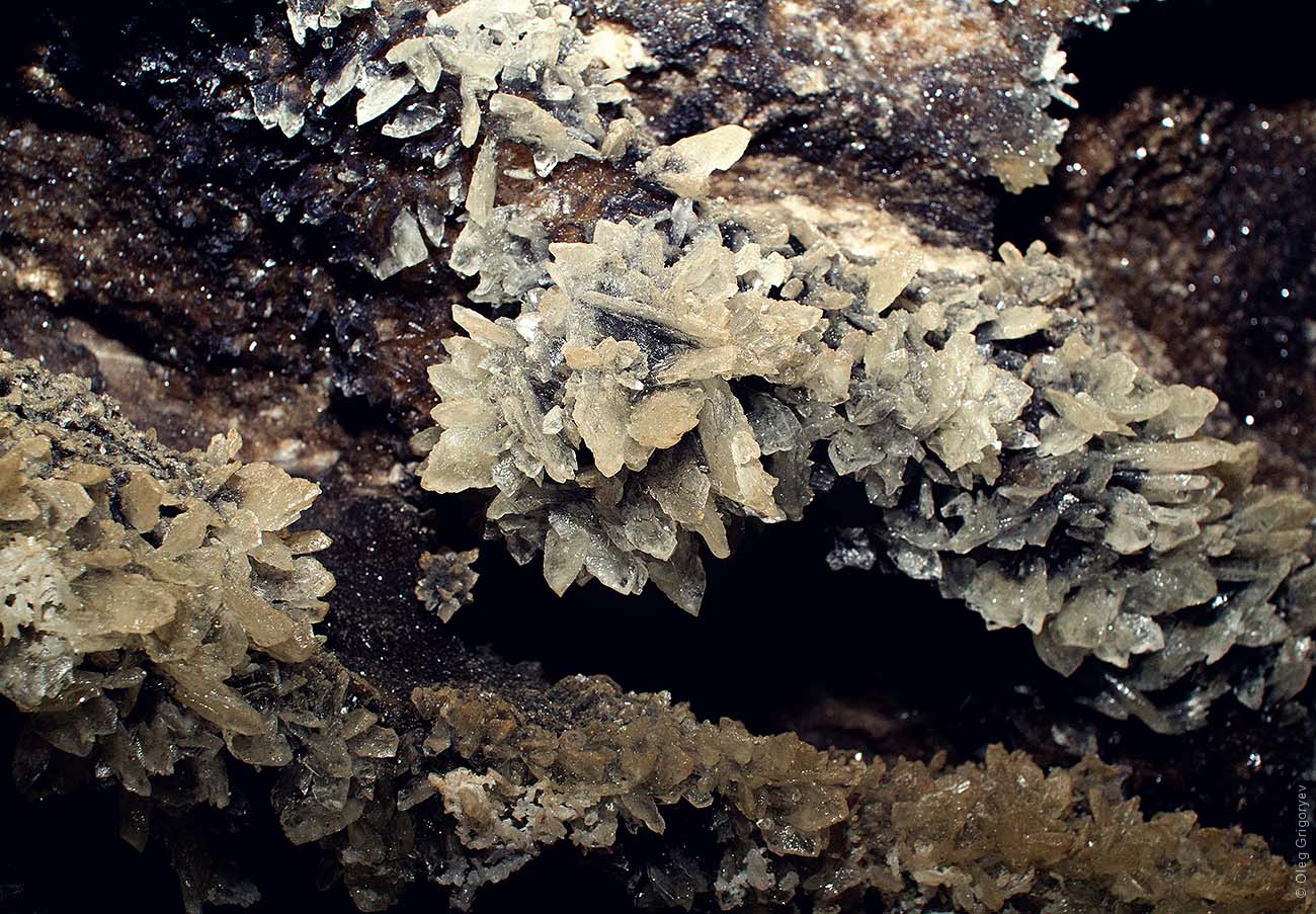 Фотографії печери Млинки кристали