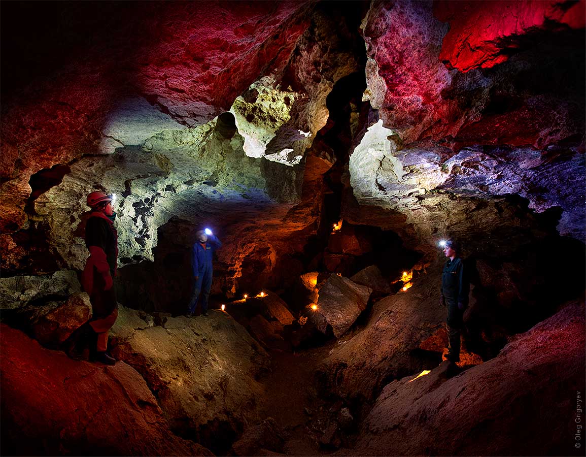 Галереї зали печери Млинки