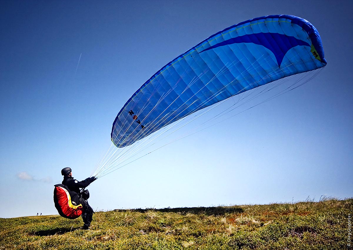 Sport paragliding photo