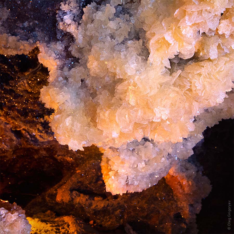 Gypsum cave Mlynky photo