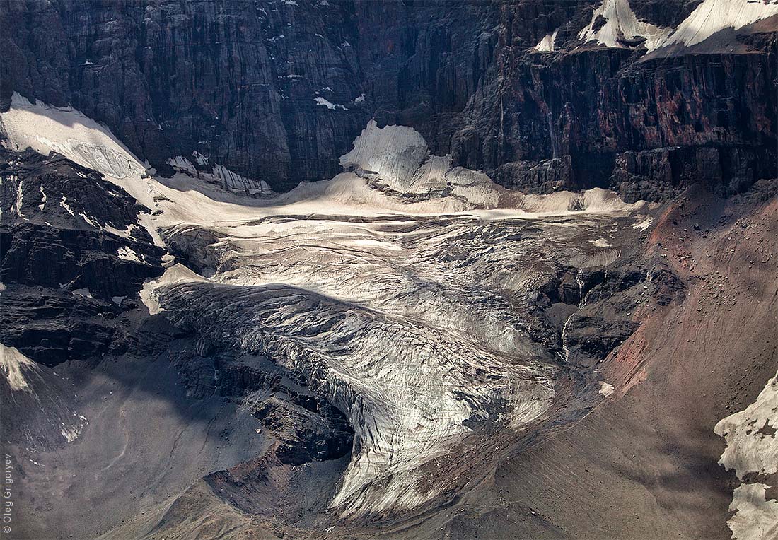 Фанские горы ледники